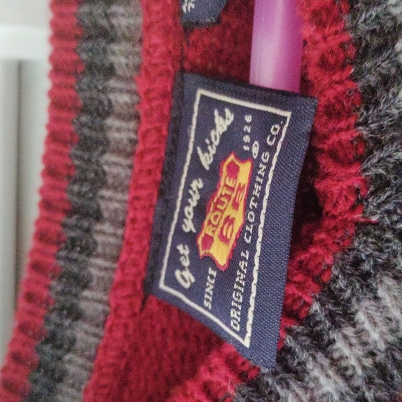 Sweater - Picture 2 of 2